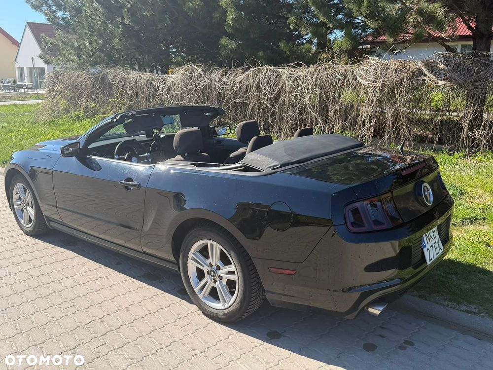Ford Mustang 3.7 V6 - 10