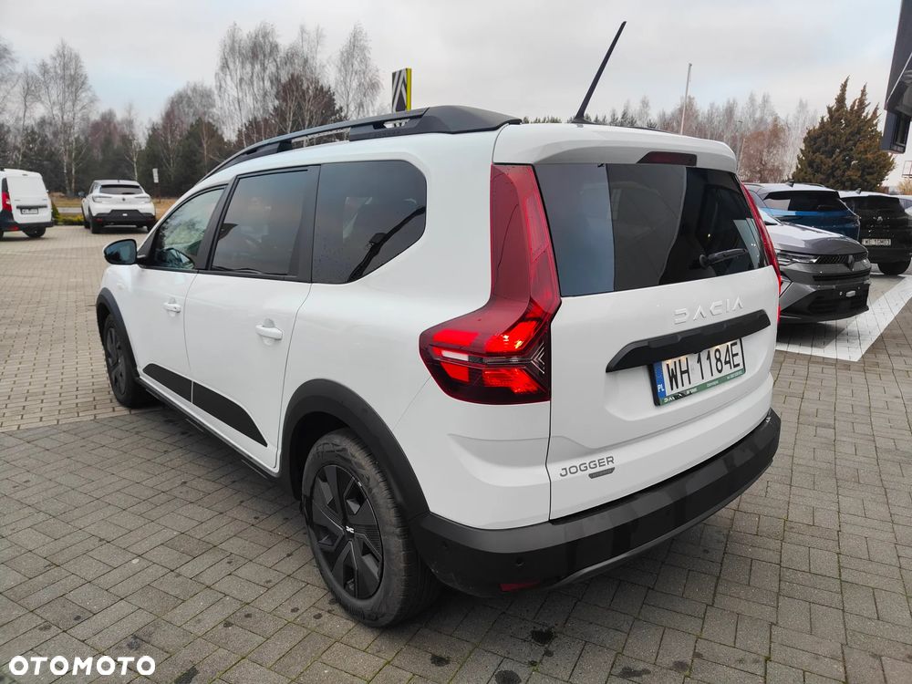 Dacia Jogger 1.6 Full Hybrid 140 Expression MMT - 6