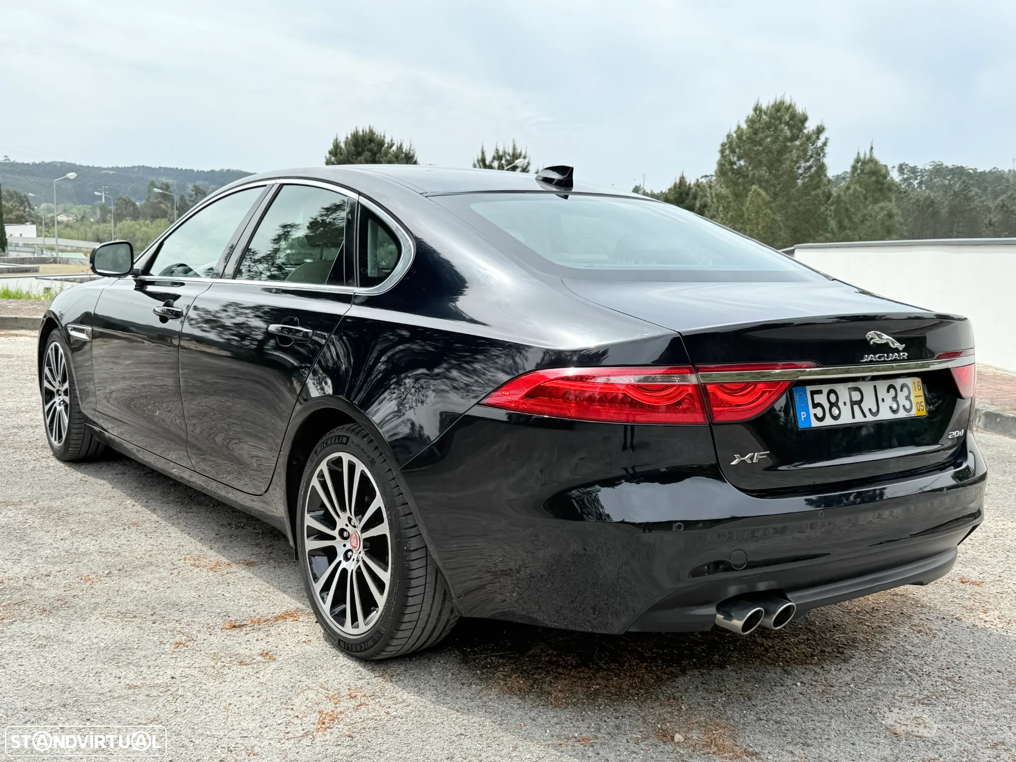 Jaguar XF 2.0 D Prestige Aut. - 14