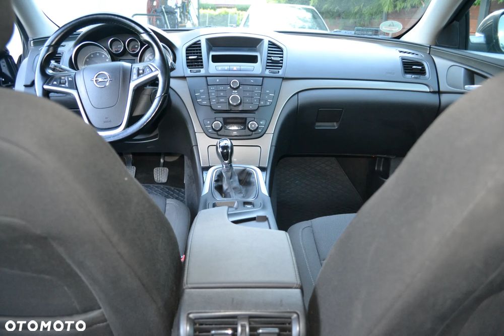 Opel Insignia - 14