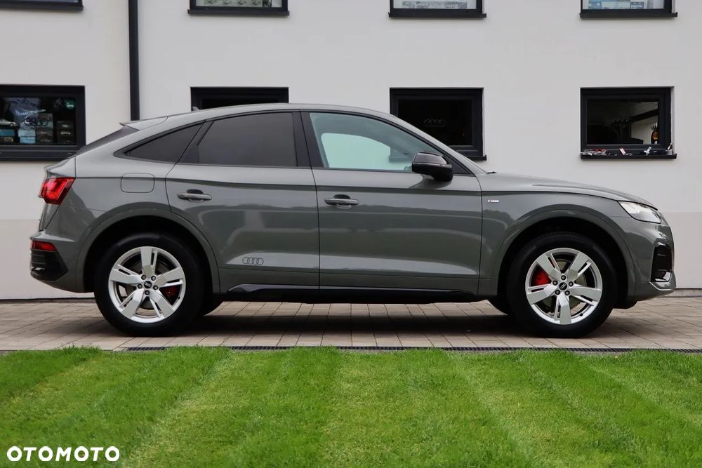 Audi Q5 Sportback - 11