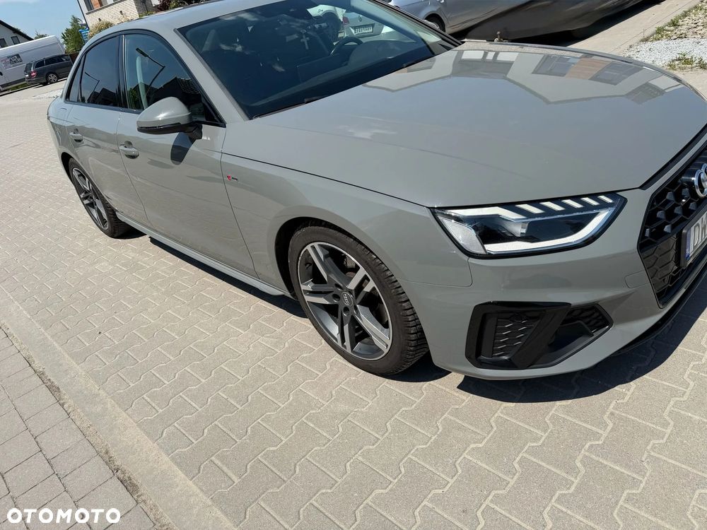 Audi A4 Limousine 35 TFSI Sport S tronic - 12