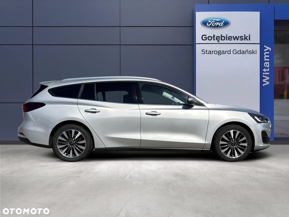 Ford Focus 1.0 EcoBoost Titanium Design - 4