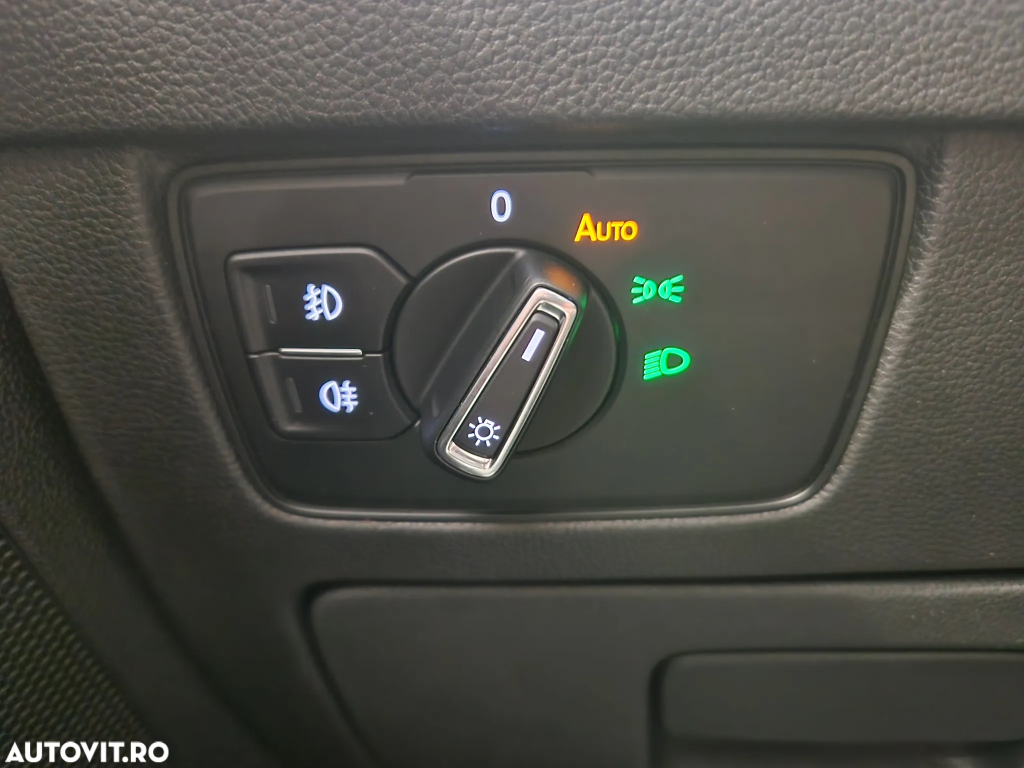 Volkswagen Passat Variant 2.0 TDI DSG Comfortline - 17