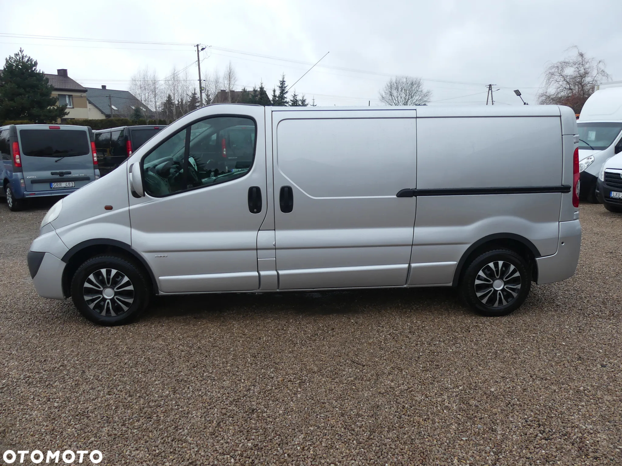 Opel VIVARO - 26