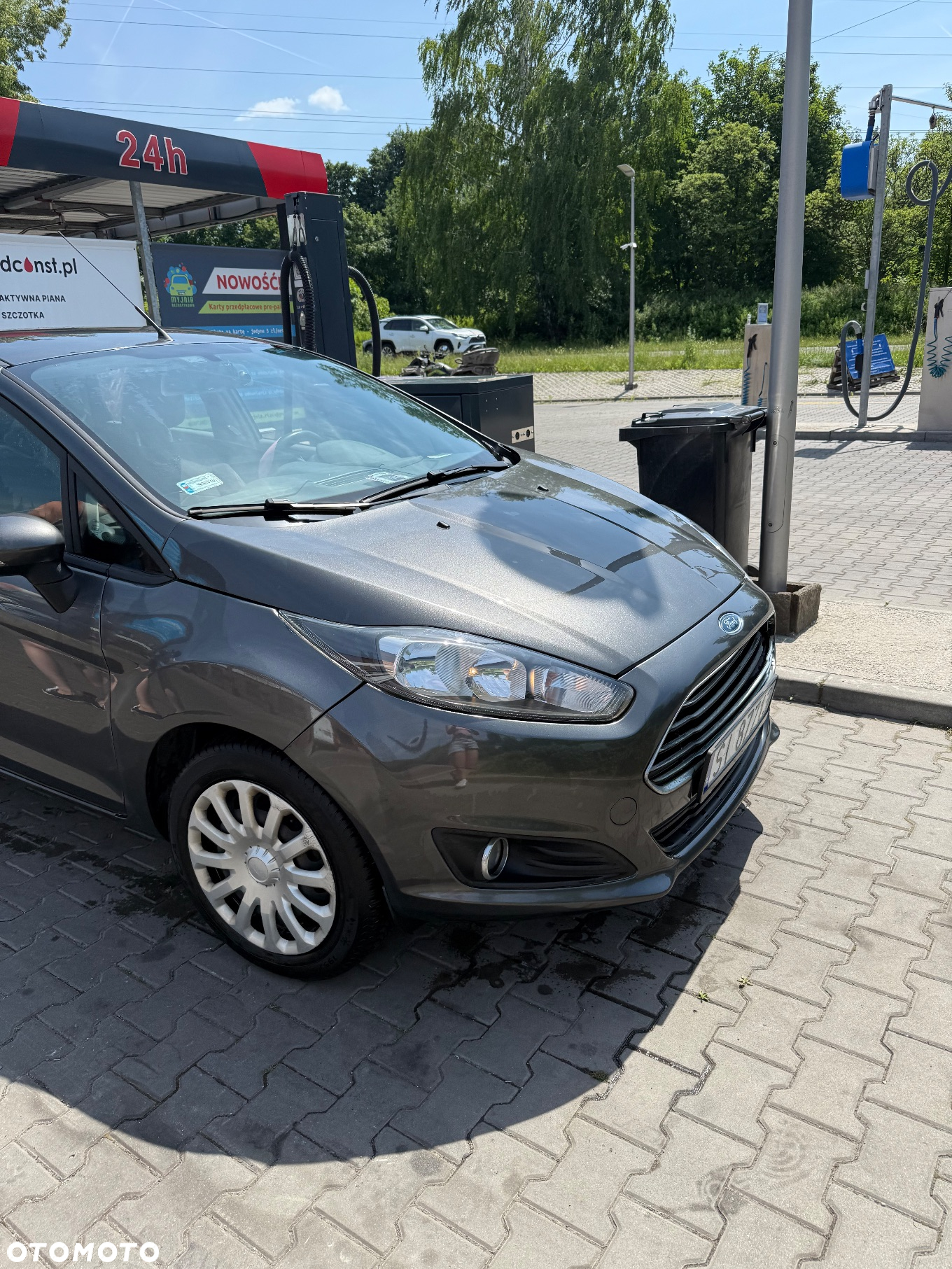 Ford Fiesta - 2