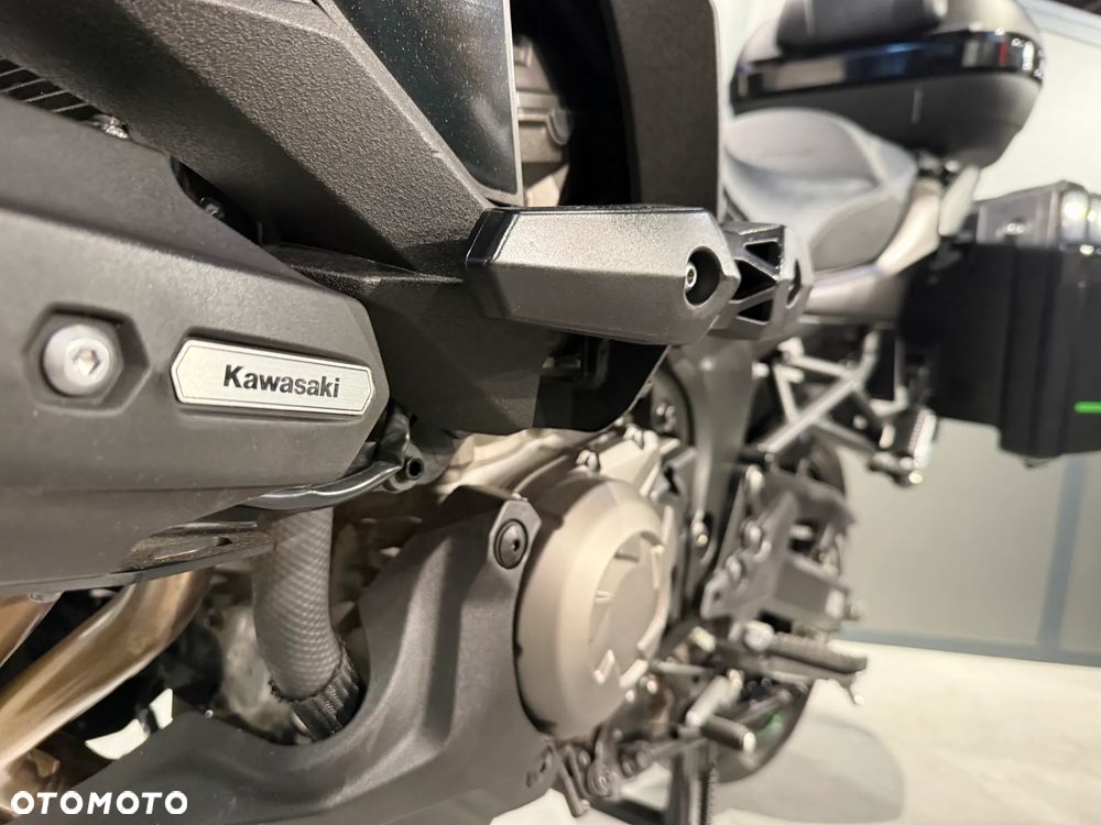 Kawasaki Versys 1000 - 9