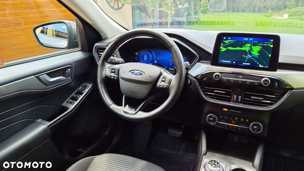 Ford Kuga - 20