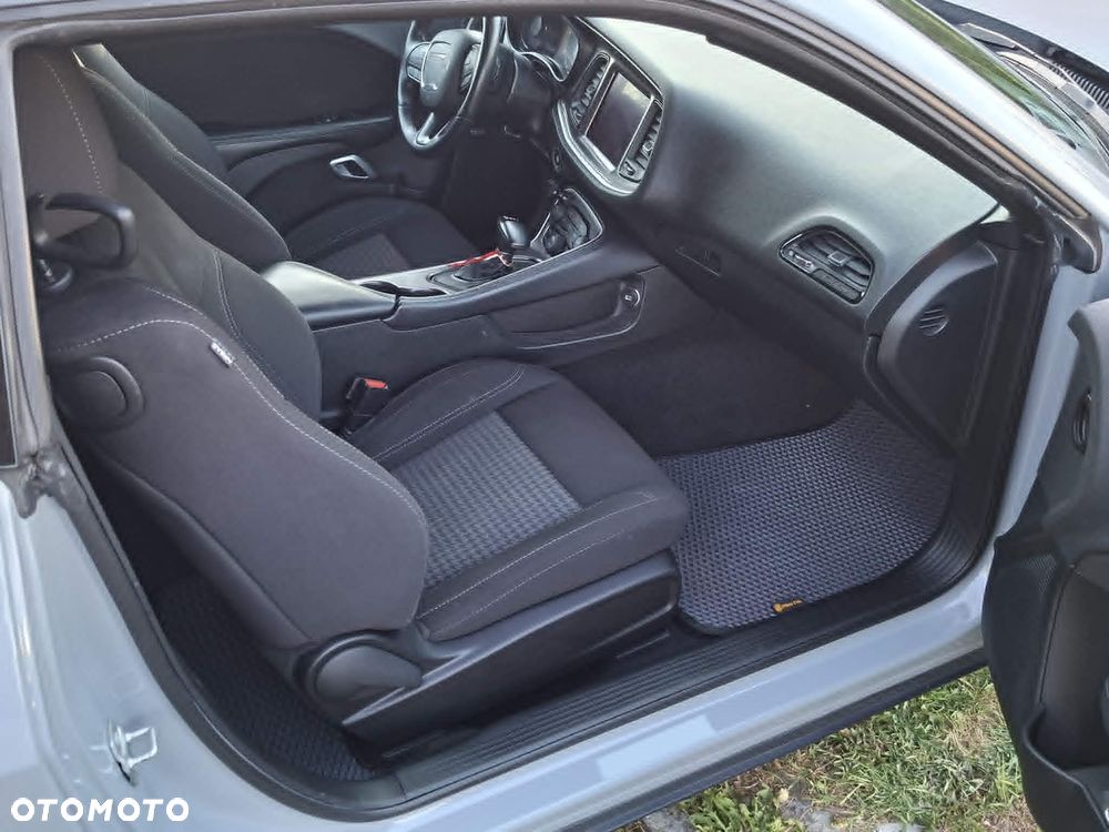 Dodge Challenger 3.6 SXT - 6