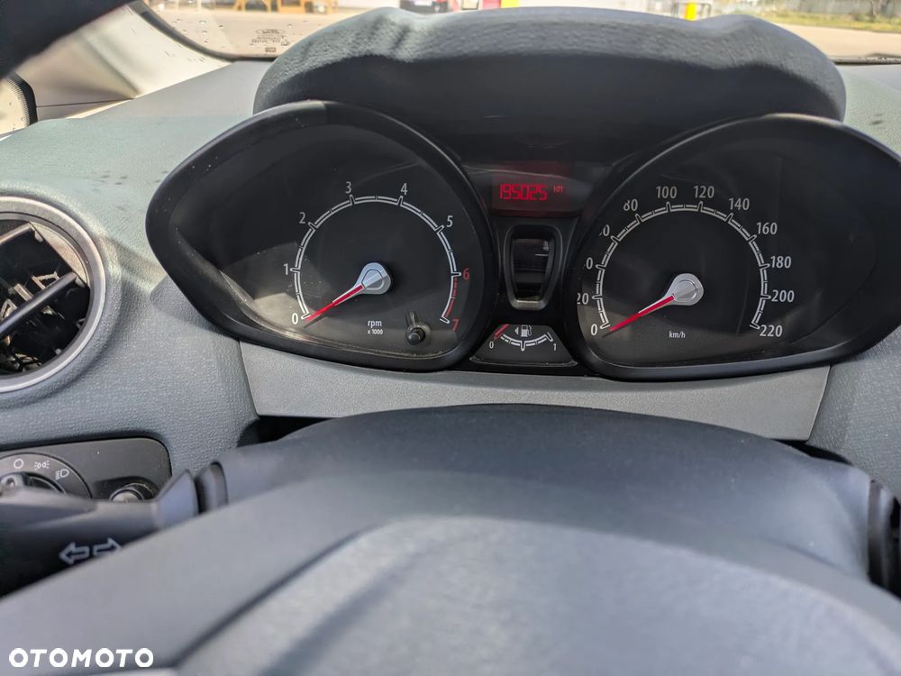 Ford Fiesta - 4