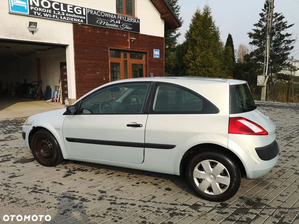 Renault Megane 1.5 dCi Pack Authentique - 6