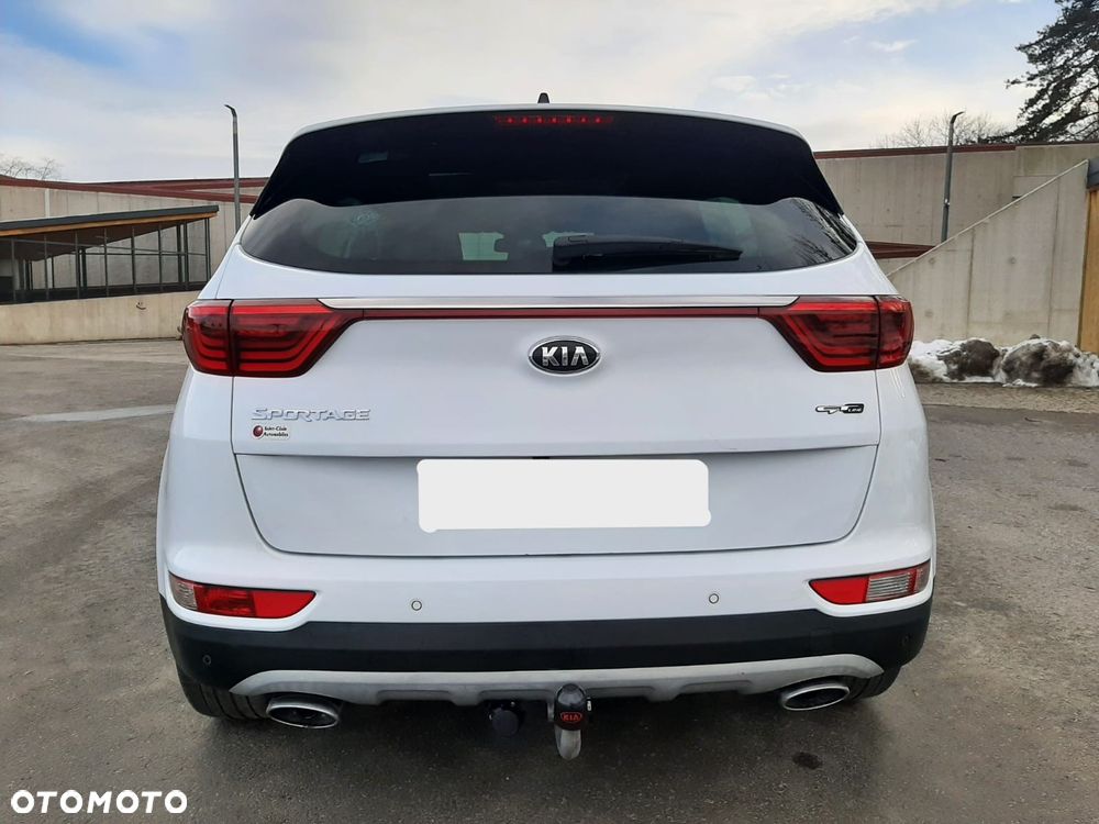 Kia Sportage 2,0 CRDI AWD GT Line - 10