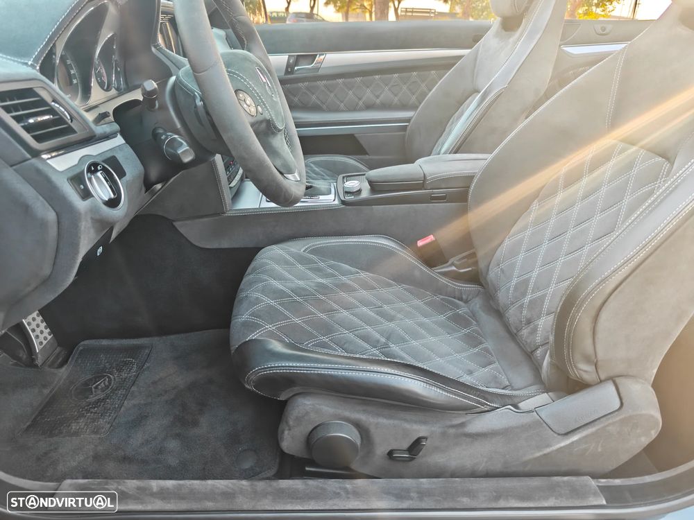 Mercedes-Benz E 350 CGi Avantgarde BlueEfficiency Auto - 21