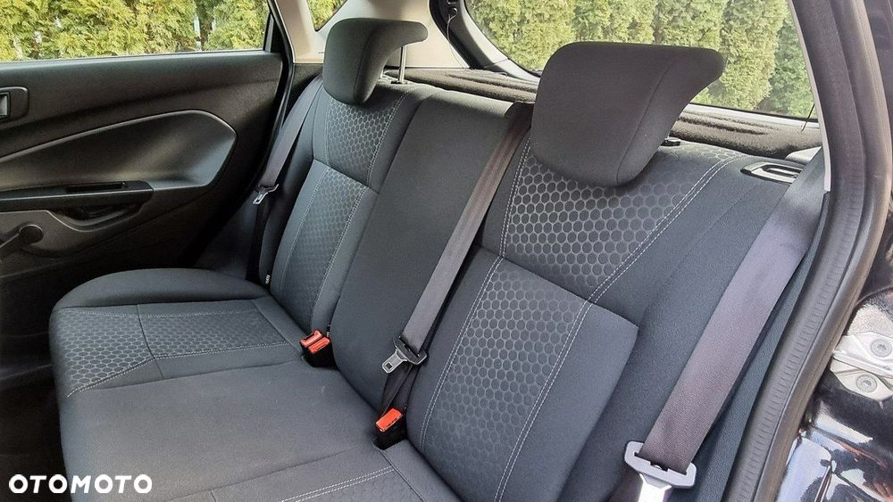 Ford Fiesta - 16