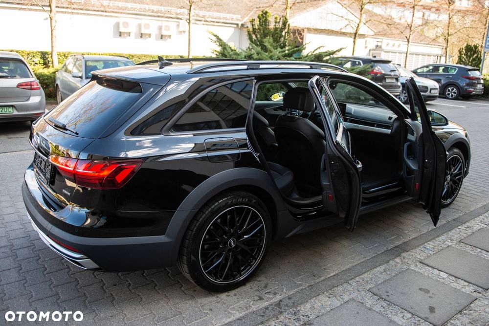 Audi A4 Allroad - 16