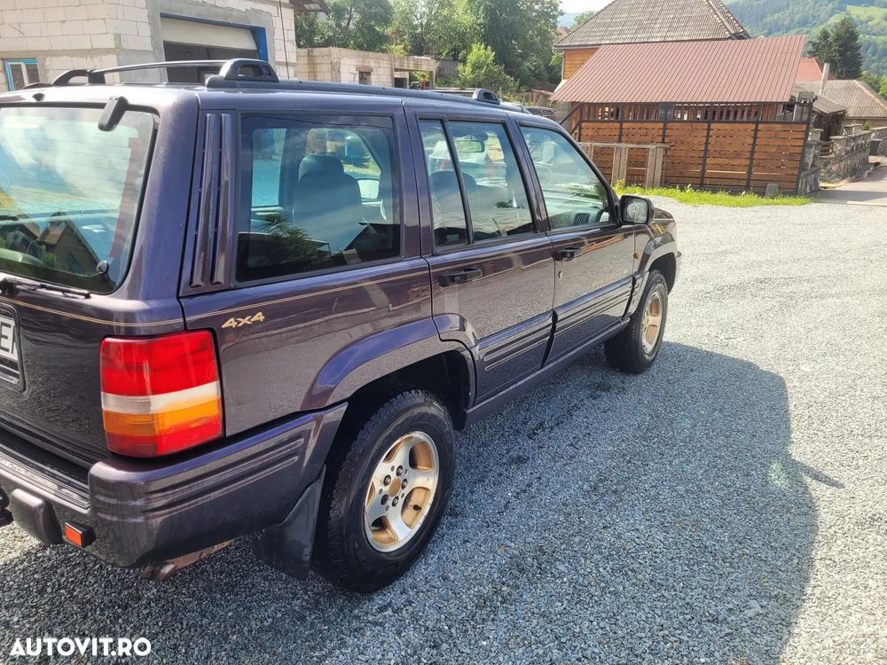Jeep Grand Cherokee - 3