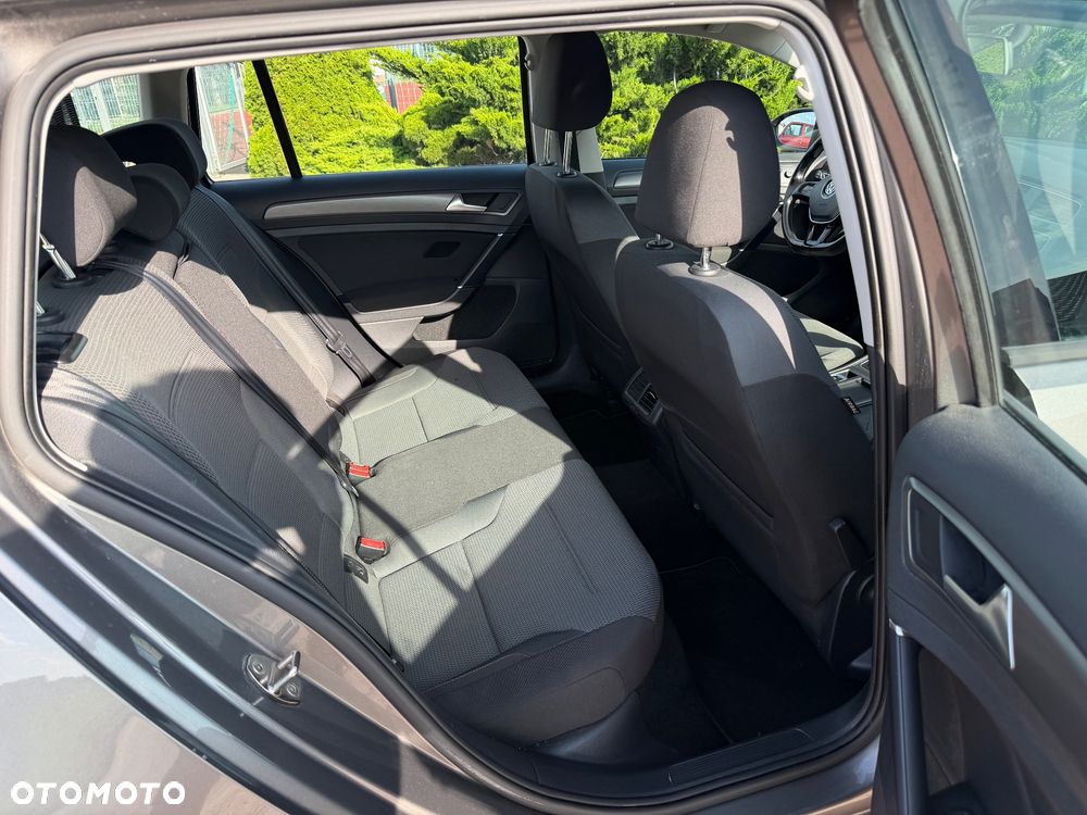 Volkswagen Golf Variant 2.0 TDI (BlueMotion Technology) Comfortline - 28