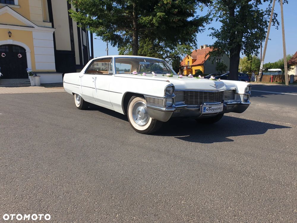 Cadillac Deville - 21