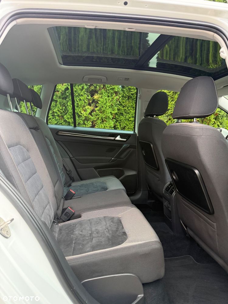 Volkswagen Golf Sportsvan 1.4 TSI (BlueMotion Technology) DSG Highline - 17