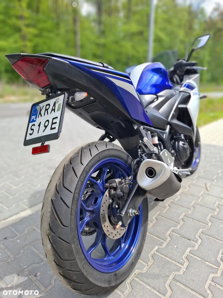 Yamaha YZF - 13