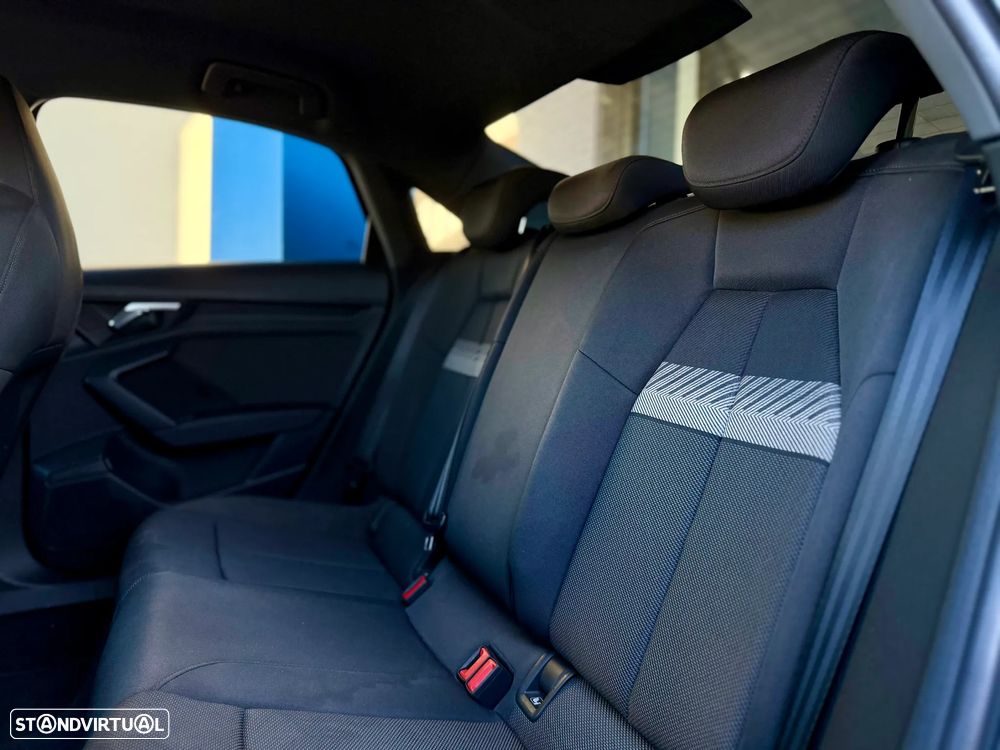 Audi A3 Limousine 30 TFSI S line S tronic - 15