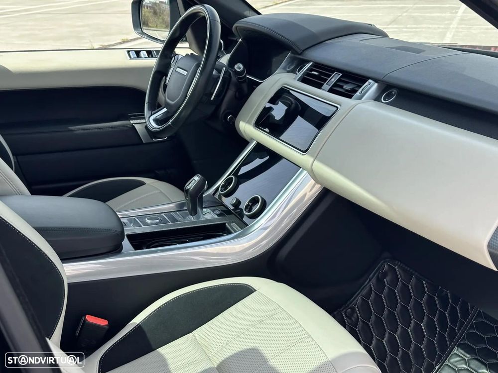 Land Rover Range Rover Sport P400e SE - 13