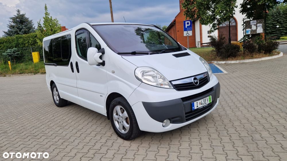 Opel Vivaro - 30