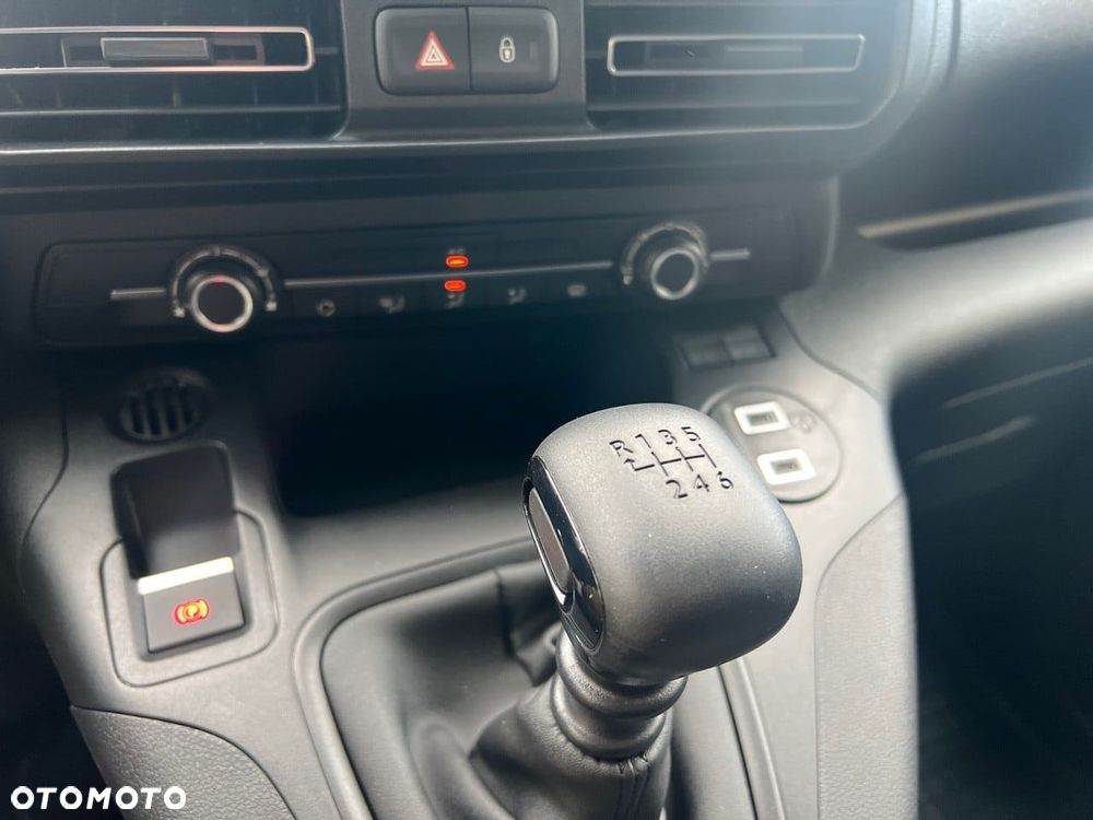 Peugeot Partner - 15