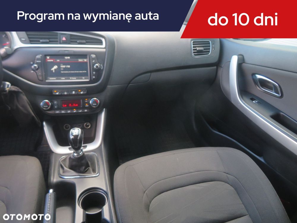 Kia Ceed - 10