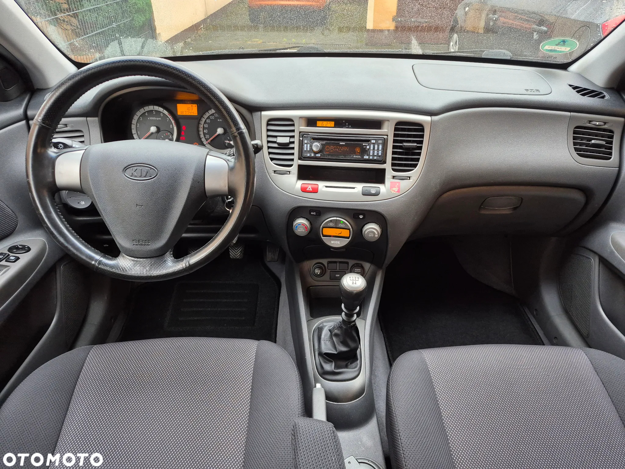Kia Rio 1.4 Comfort - 7