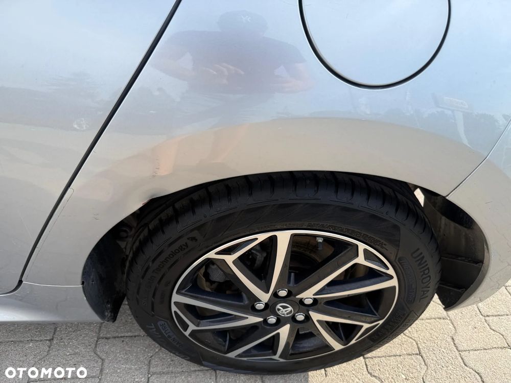 Toyota Yaris Hybrid 1.5 Active - 16