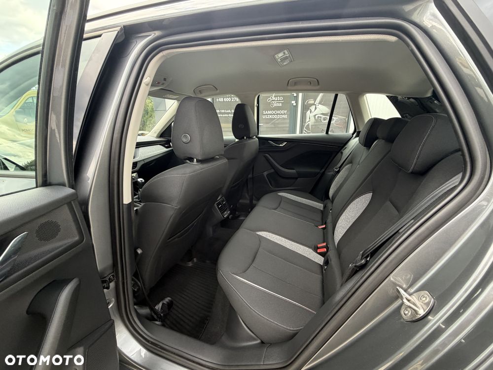 Skoda Kamiq 1.5 TSI Style - 22
