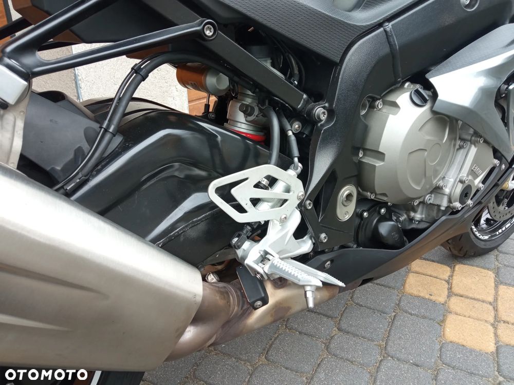 BMW S - 39