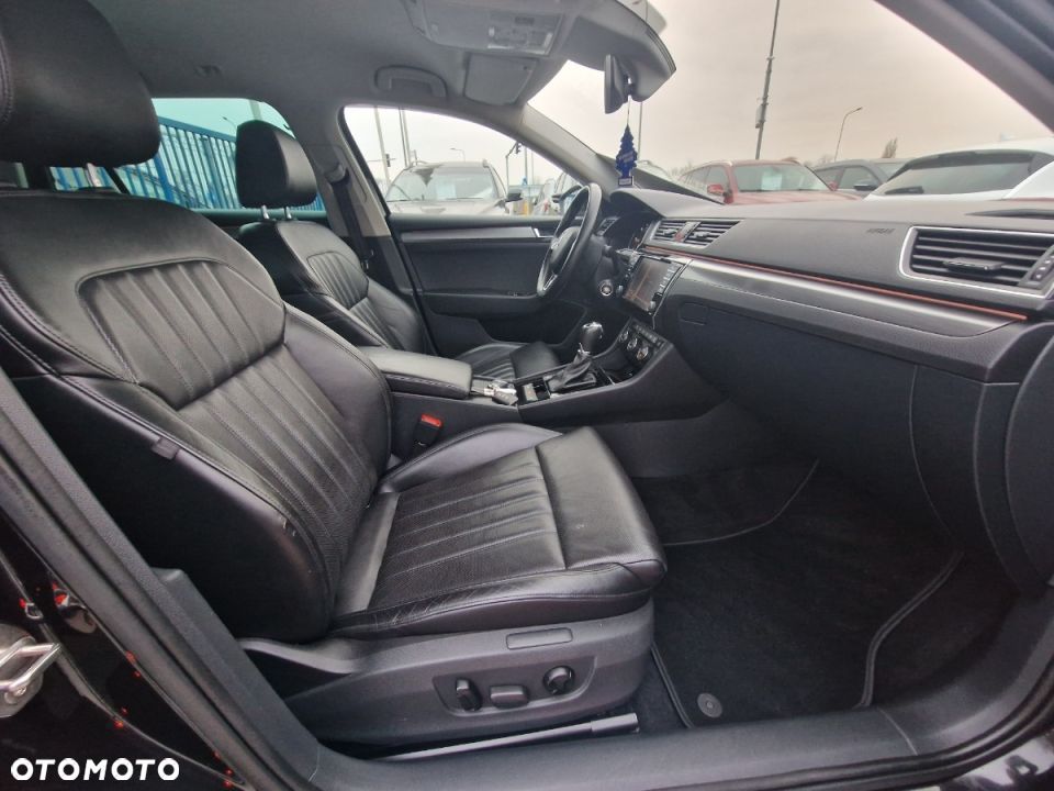 Skoda Superb 1.6 TDI Ambition DSG - 26