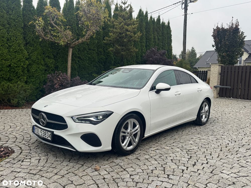 Mercedes-Benz CLA 200 7G-DCT - 30
