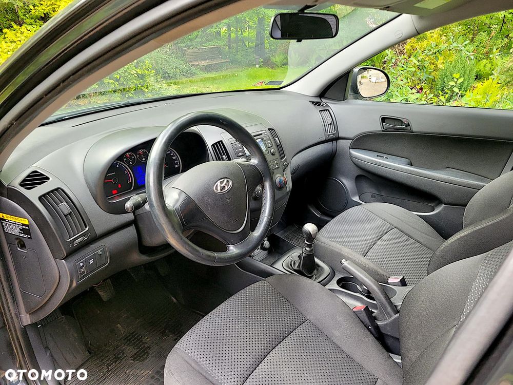 Hyundai i30 1.6 CRDi Comfort - 13
