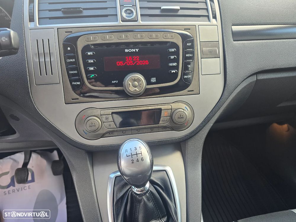 Ford Kuga 2.0 TDCi Titanium - 17