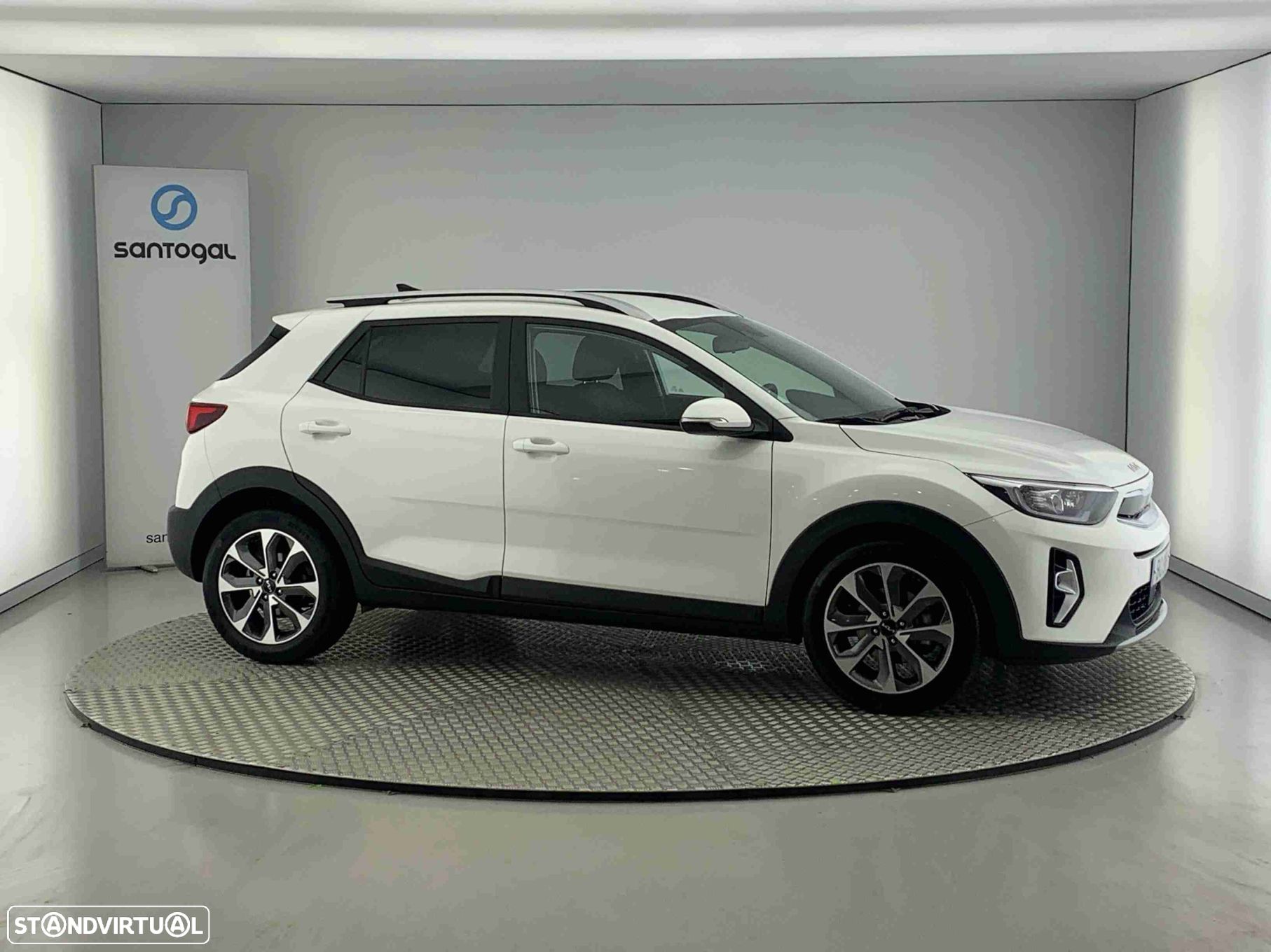Kia Stonic 1.0 T-GDI Drive - 1