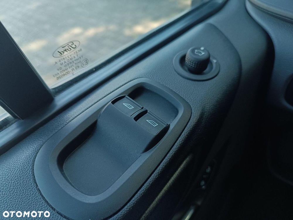 Ford Transit Custom - 23