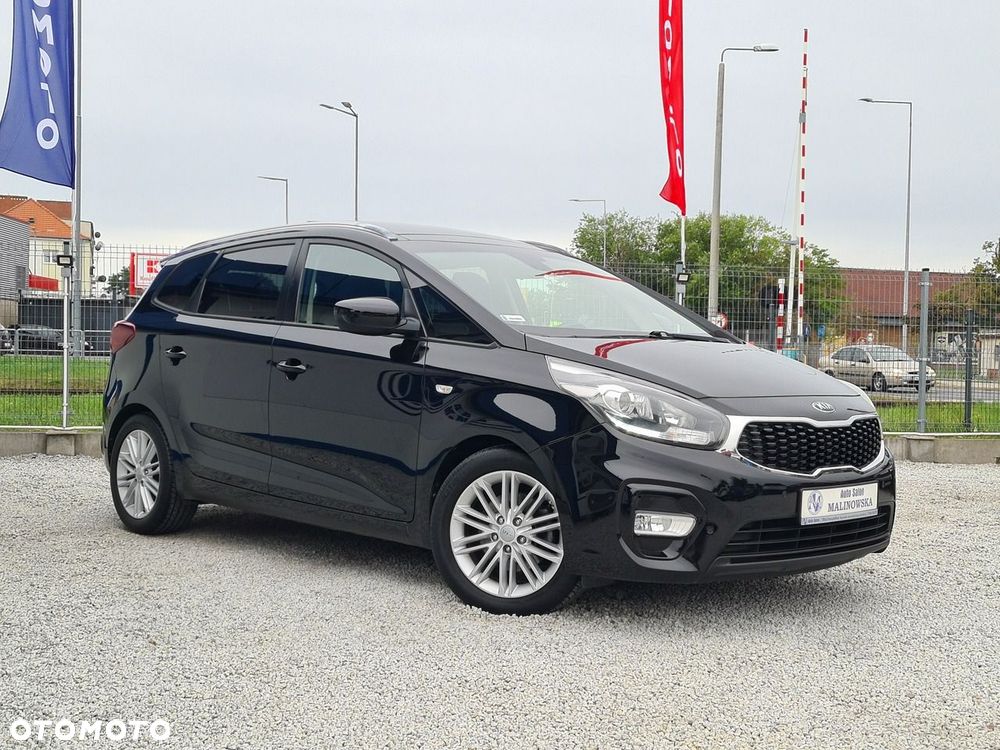Kia Carens 1.7 CRDi L 7os - 4