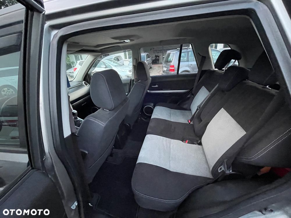 Suzuki Grand Vitara 1.9 DDiS De Luxe - 15