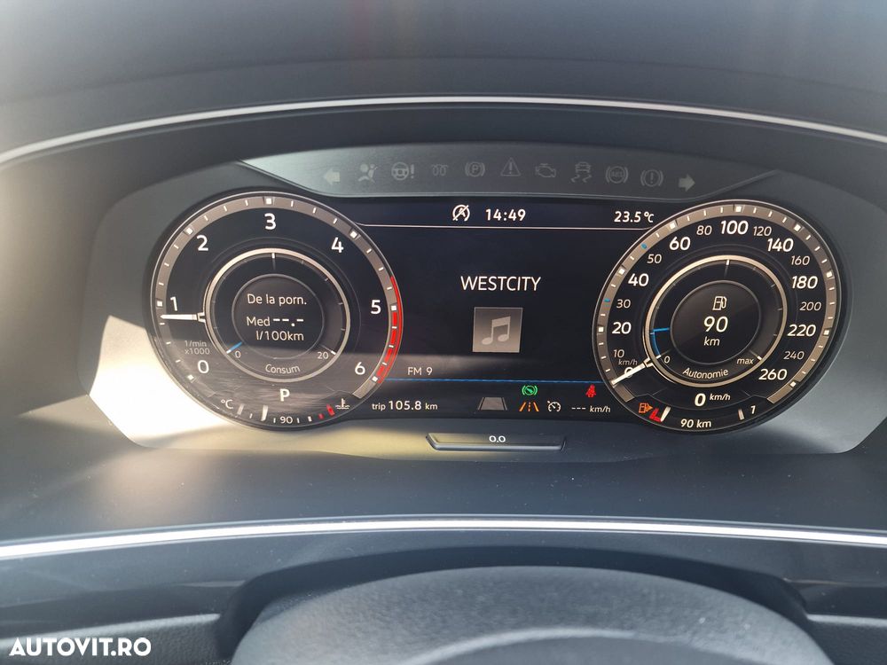 Volkswagen Tiguan - 16