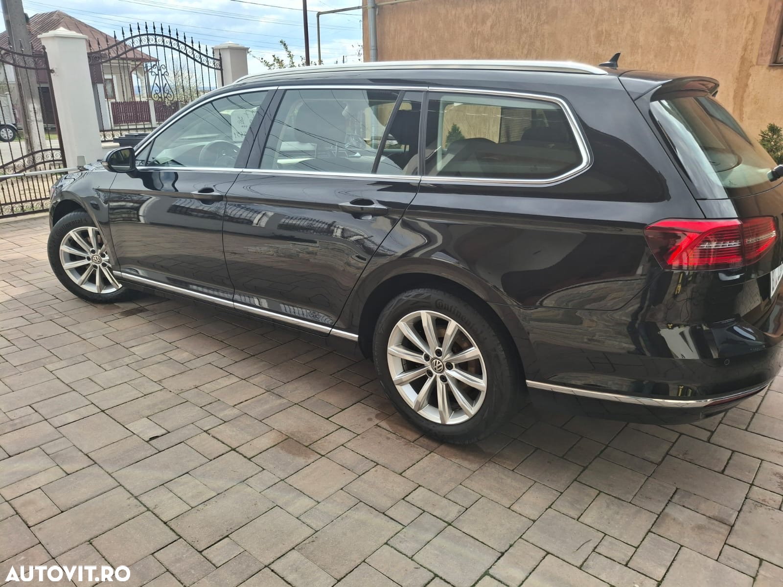 Volkswagen Passat - 3