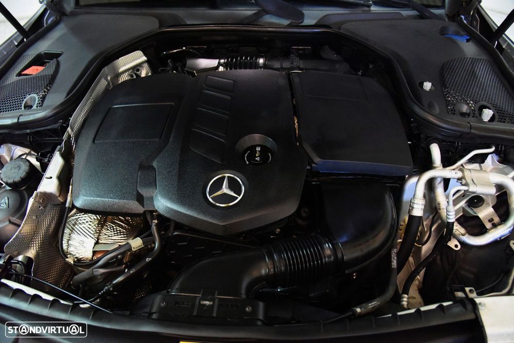 Mercedes-Benz E 220 d Avantgarde - 12