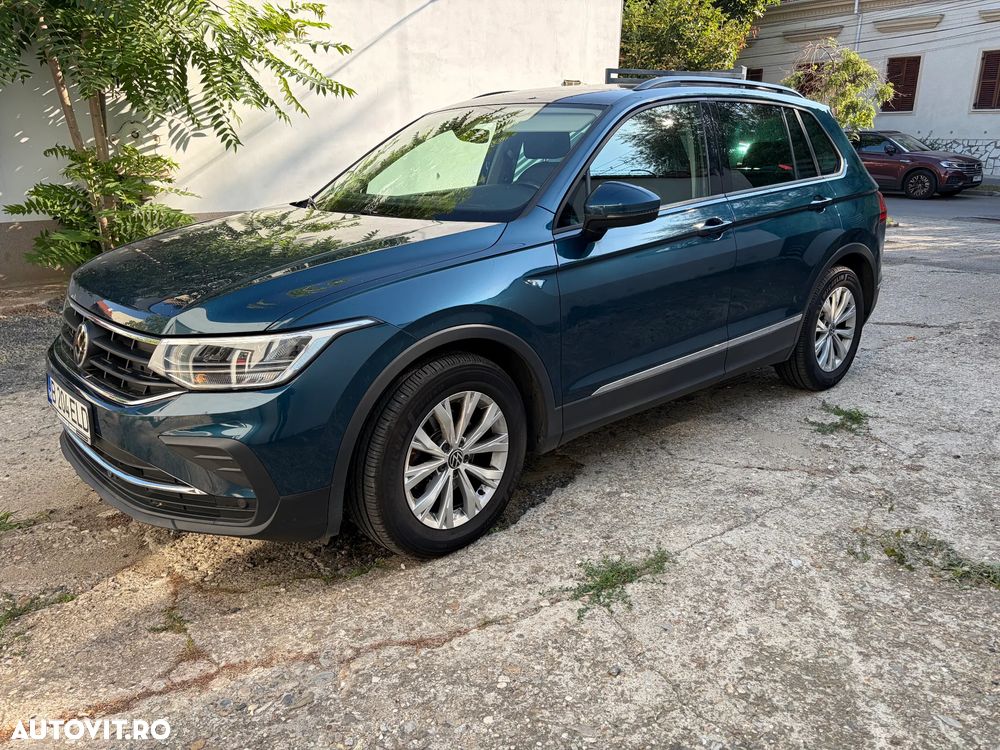 Volkswagen Tiguan - 9
