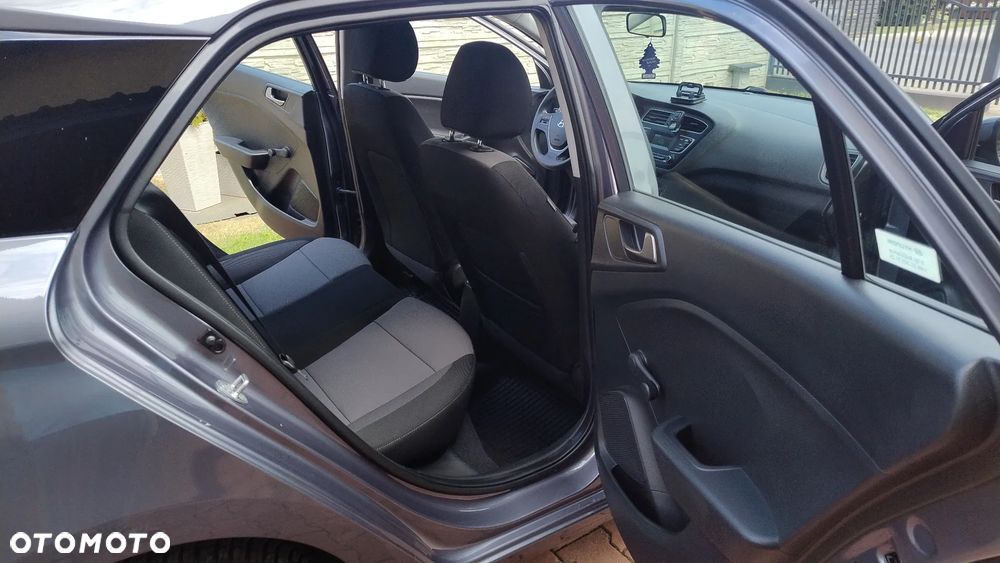 Hyundai i20 1.2 Comfort - 31