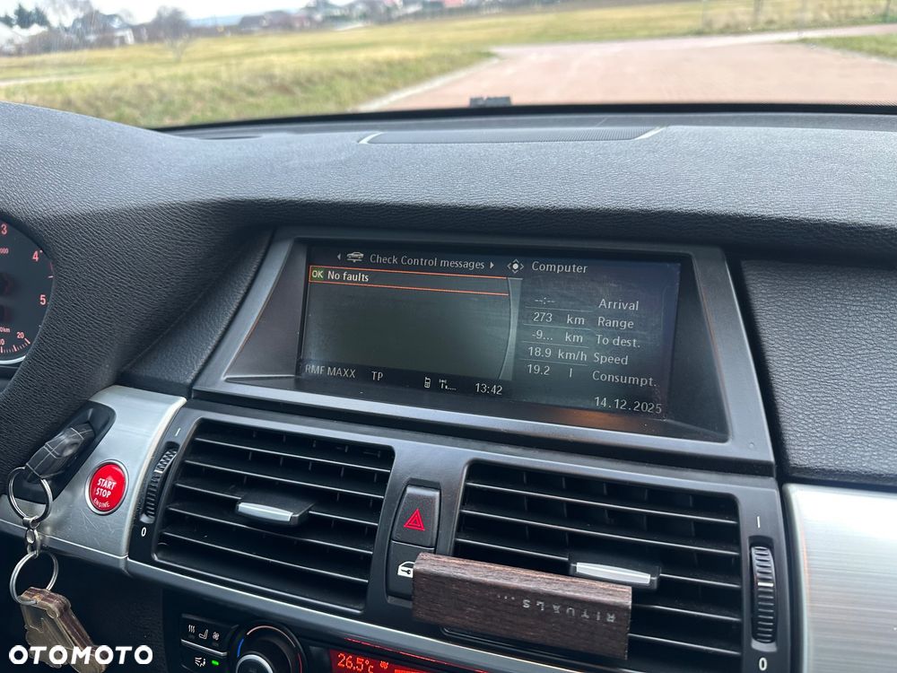 BMW X5 xDrive30d - 25