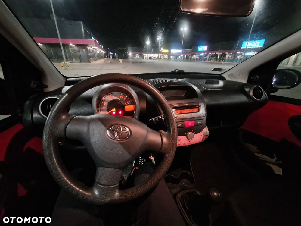 Toyota Aygo 1.0 VVT-i - 10