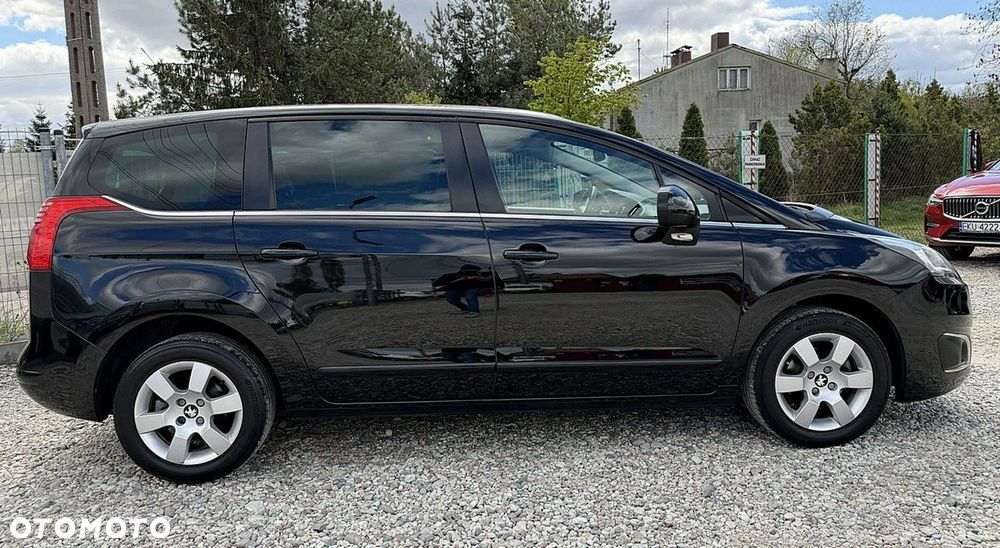 Peugeot 5008 - 4