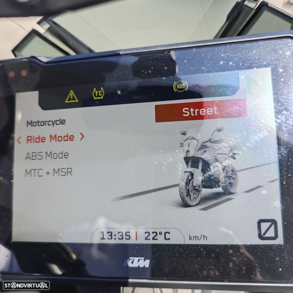 KTM 1290 Super Adventure S - 22